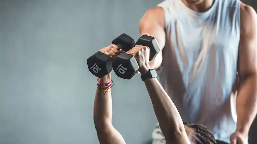 Light Weights Build and Tone Your Muscles
